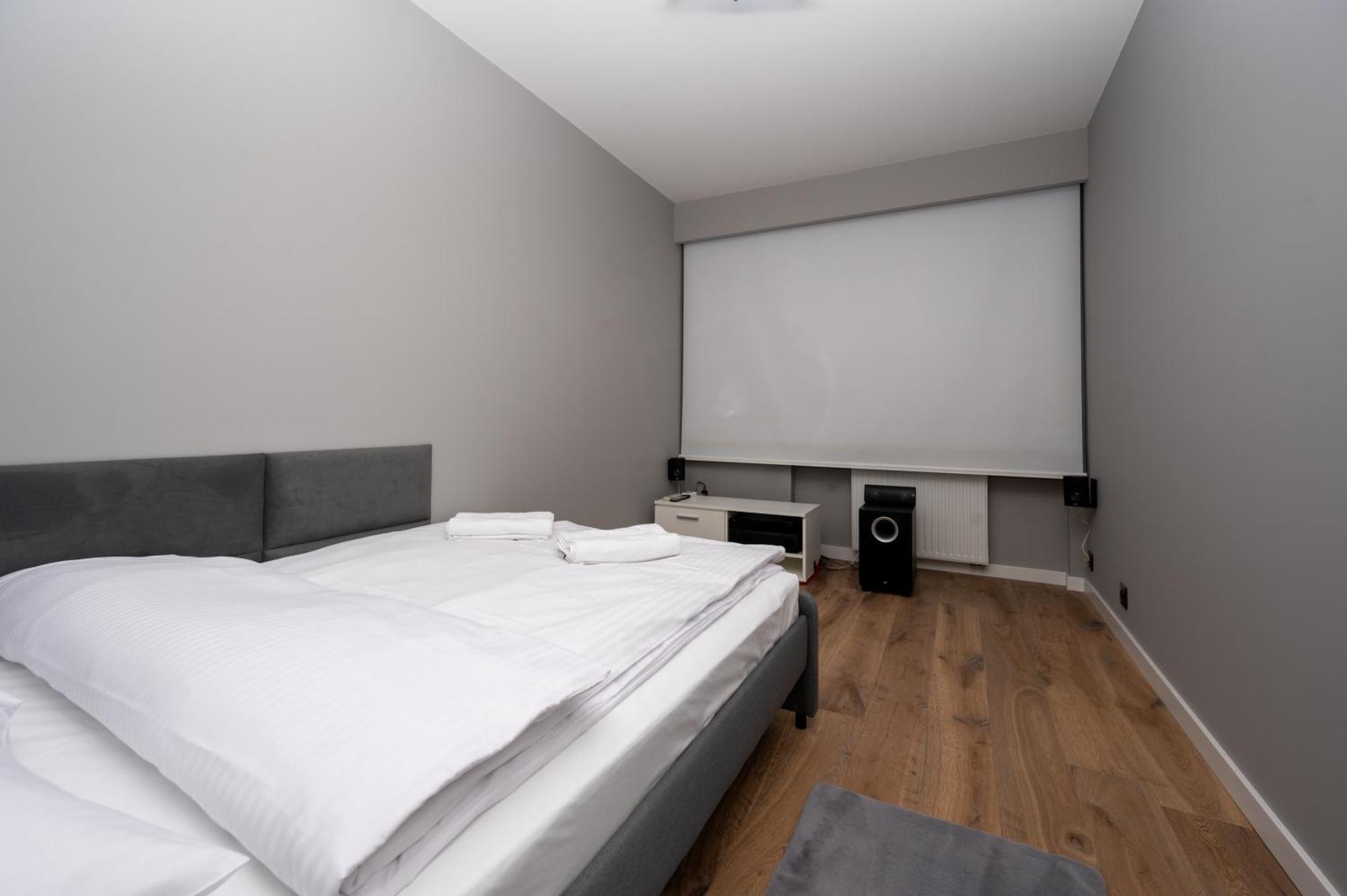 Rentplanet - Apartament Kasztelanska 克拉科夫 外观 照片